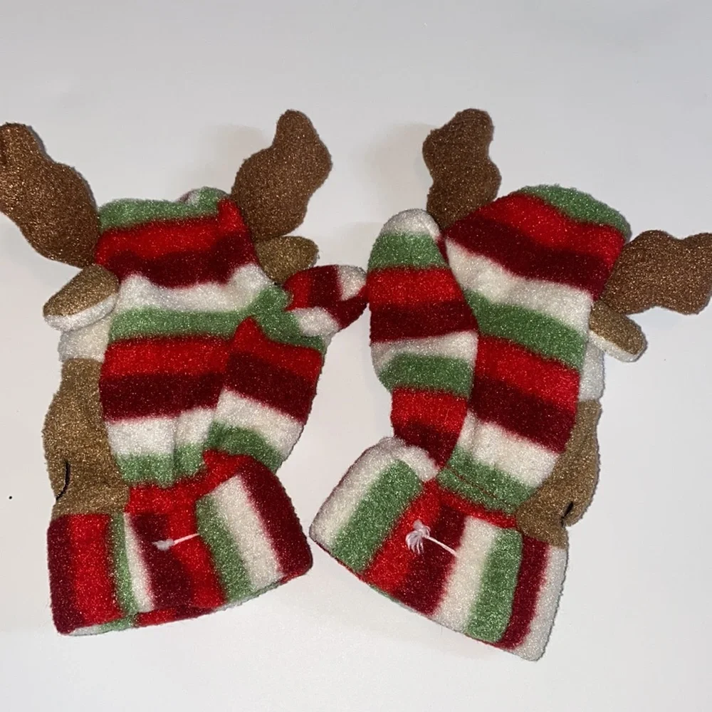 Adorable Christmas Reindeer infant/toddler mittens